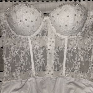 White pearl strapless top, medium